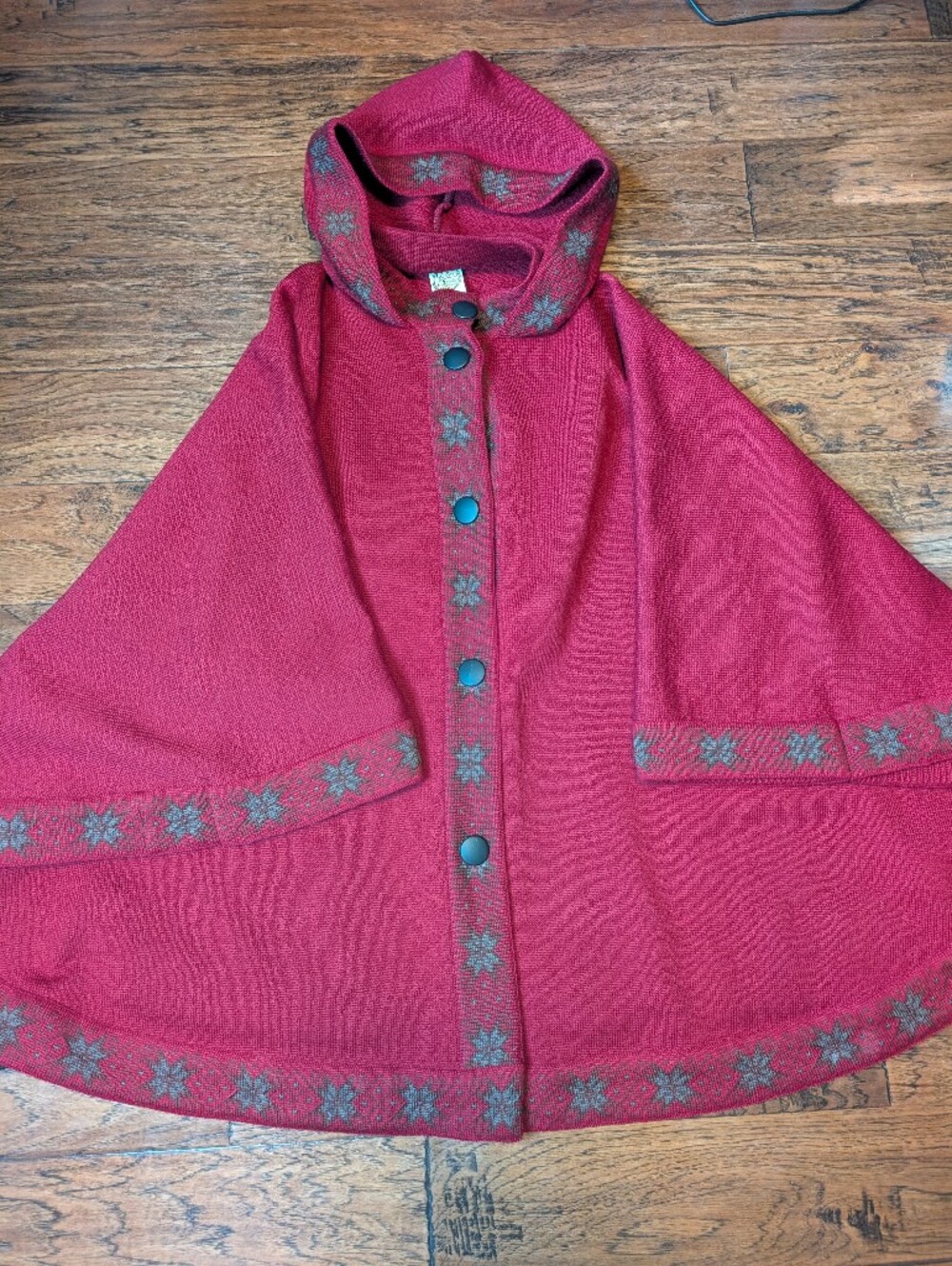 Selbu Knittings Of Norway Pure Wool Cloak Cape Women's Size Small